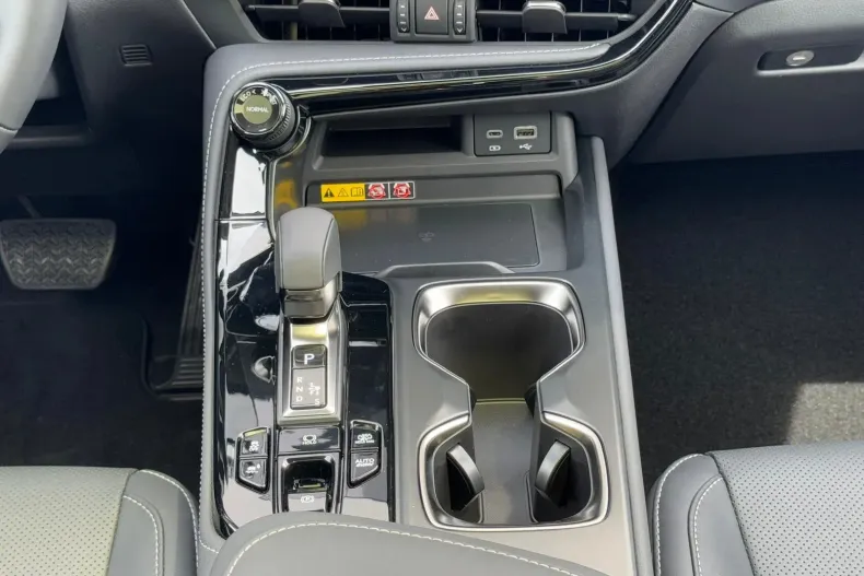 Lexus Seria NX din 2025 cu 2.500 km - oferta LEX144842 - foto 33