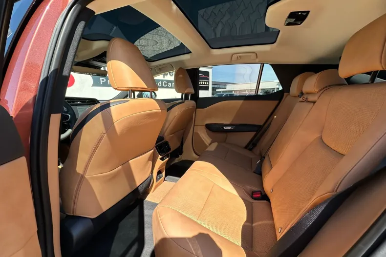 Lexus RZ din 2023 cu 3.000 km - oferta LEX144843 - foto 18