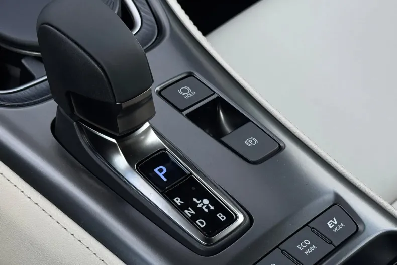 Lexus LBX din 2024 cu 2.500 km - oferta LEX144844 - foto 14