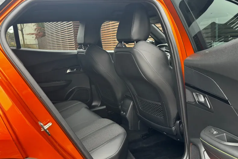 Peugeot 2008 din 2021 cu 140.700 km - oferta PEU144848 - foto 28