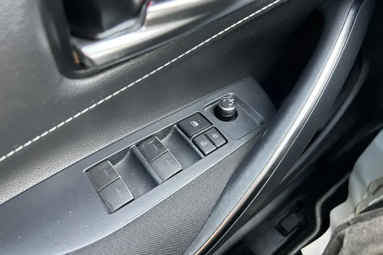 Toyota Corolla din 2020 cu 109.000 km - oferta TOY144855 - foto 20