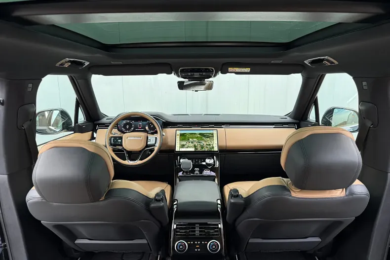 Land Rover Range Rover Sport din 2023 cu 128.470 km - oferta LAN144862 - foto 7