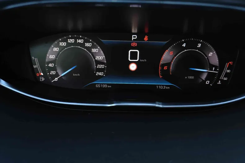 Peugeot 5008 din 2022 cu 65.199 km - oferta PEU144866 - foto 8