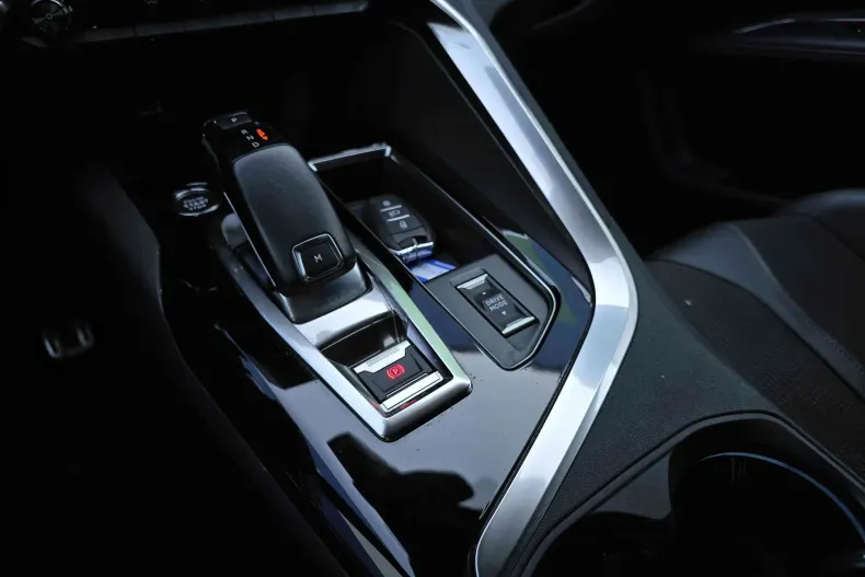 Peugeot 5008 din 2022 cu 65.199 km - oferta PEU144866 - foto 12