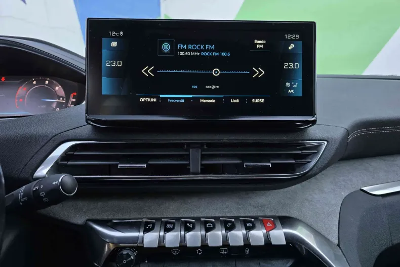 Peugeot 5008 din 2022 cu 65.199 km - oferta PEU144866 - foto 13