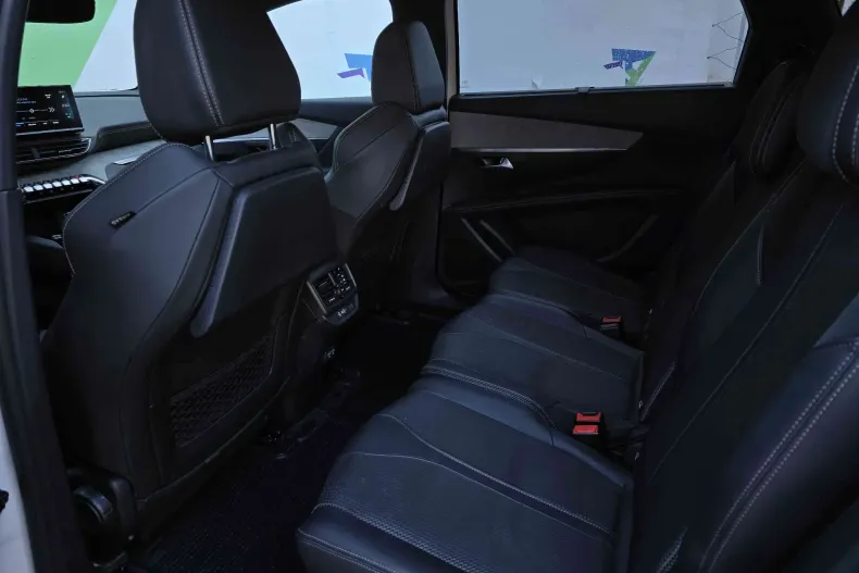 Peugeot 5008 din 2022 cu 65.199 km - oferta PEU144866 - foto 15