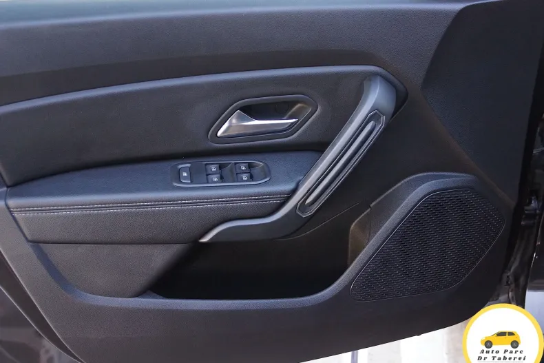 Dacia Duster din 2019 cu 92.092 km - oferta DAC144879 - foto 37