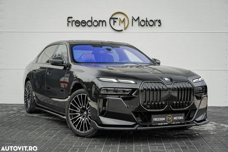 BMW Seria 7 din 2024 cu 4.800 km - oferta BMW144884 - foto 1