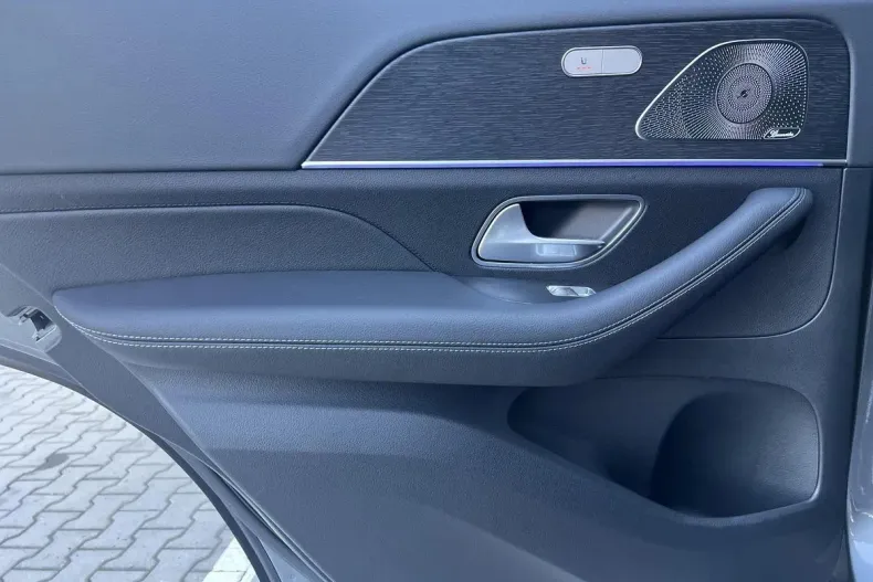 Mercedes-Benz GLE din 2024 cu 8.960 km - oferta MER144907 - foto 17