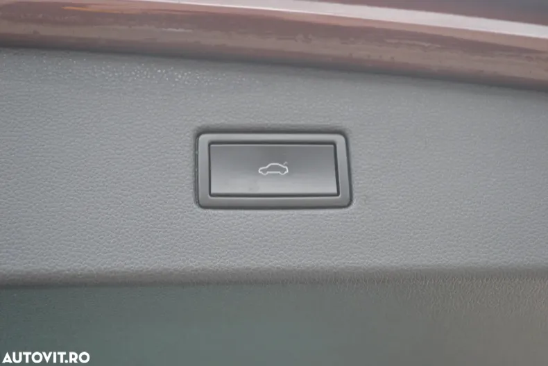 Volkswagen Tiguan din 2021 cu 125.474 km - oferta VOL144911 - foto 31