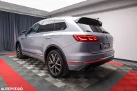 Volkswagen Touareg din 2021 cu 87.666 km - oferta VOL144916 - foto 3