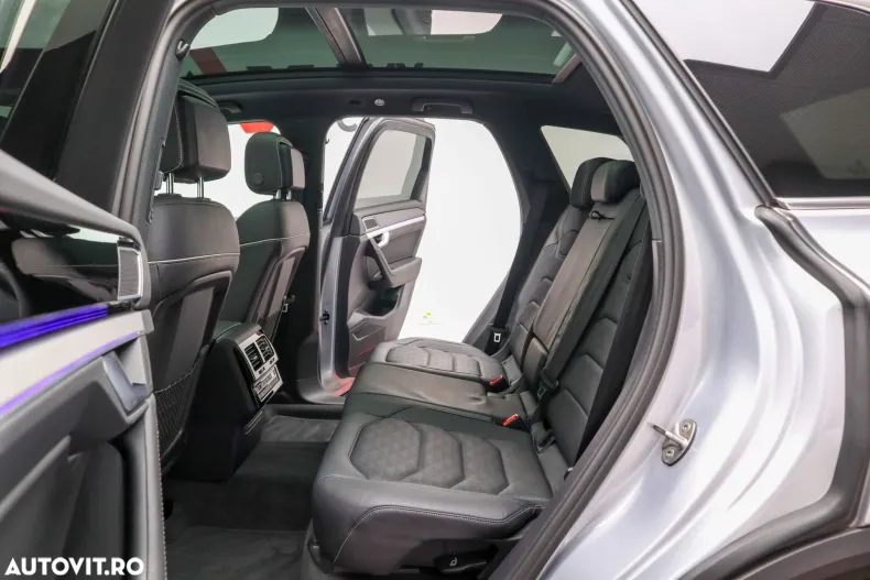 Volkswagen Touareg din 2021 cu 87.666 km - oferta VOL144916 - foto 25