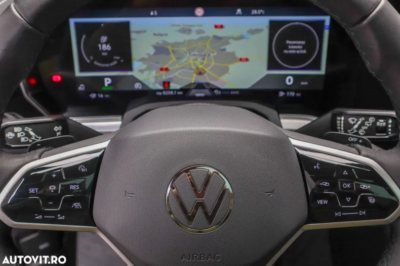 Volkswagen Touareg din 2021 cu 87.666 km - oferta VOL144916 - foto 34
