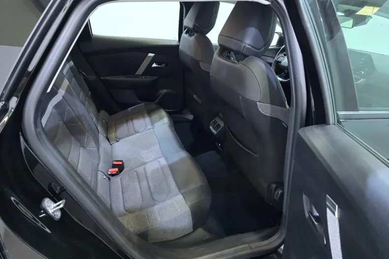 Citroën C4X din 2023 cu 100.626 km - oferta CIT144917 - foto 11