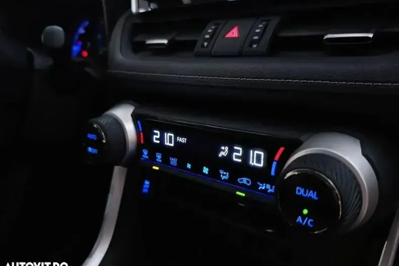 Toyota RAV4 din 2020 cu 124.633 km - oferta TOY144924 - foto 13