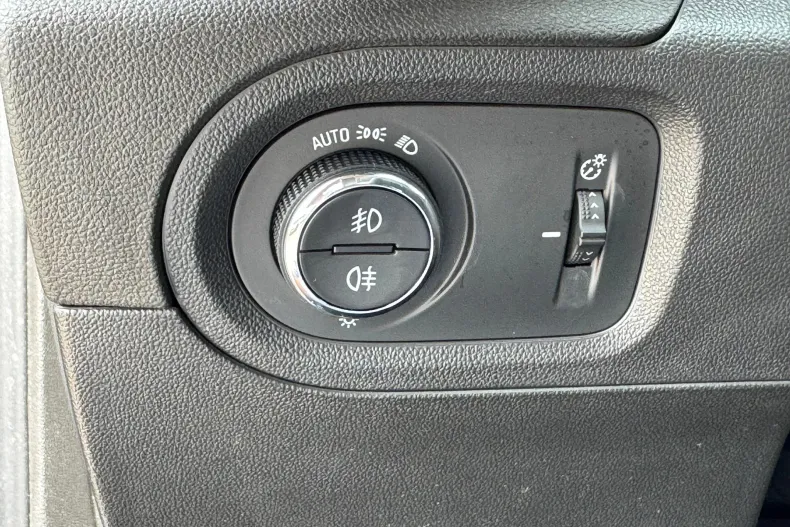 Opel Grandland (X) din 2021 cu 162.547 km - oferta OPE144930 - foto 28