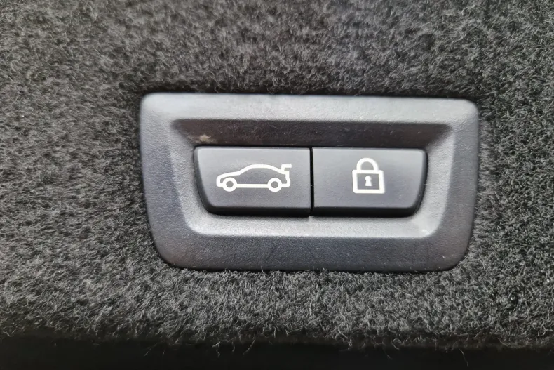 BMW Seria 7 din 2019 cu 71.129 km - oferta BMW144933 - foto 24