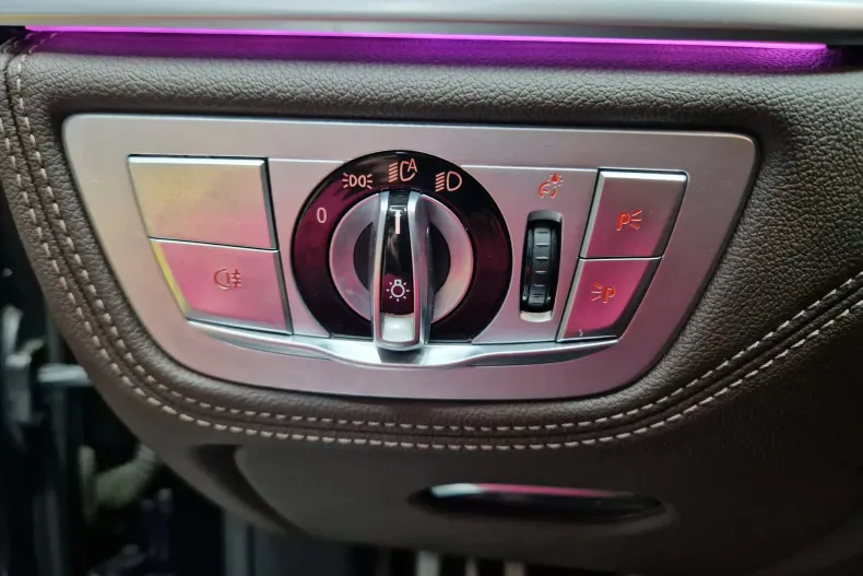 BMW Seria 7 din 2019 cu 71.129 km - oferta BMW144933 - foto 27