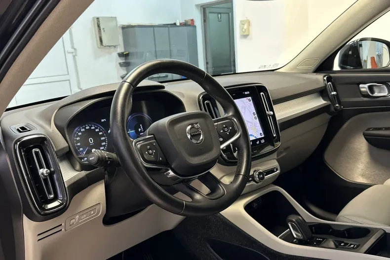 Volvo XC40 din 2021 cu 140.000 km - oferta VOL144942 - foto 16