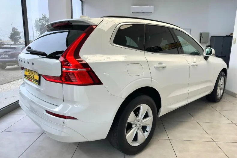 Volvo XC60 din 2022 cu 169.000 km - oferta VOL144945 - foto 4