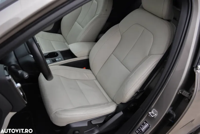 Volvo XC40 din 2021 cu 149.988 km - oferta VOL144951 - foto 21