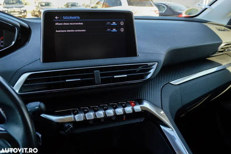 Peugeot 3008 din 2020 cu 147.048 km - oferta PEU144952 - foto 21