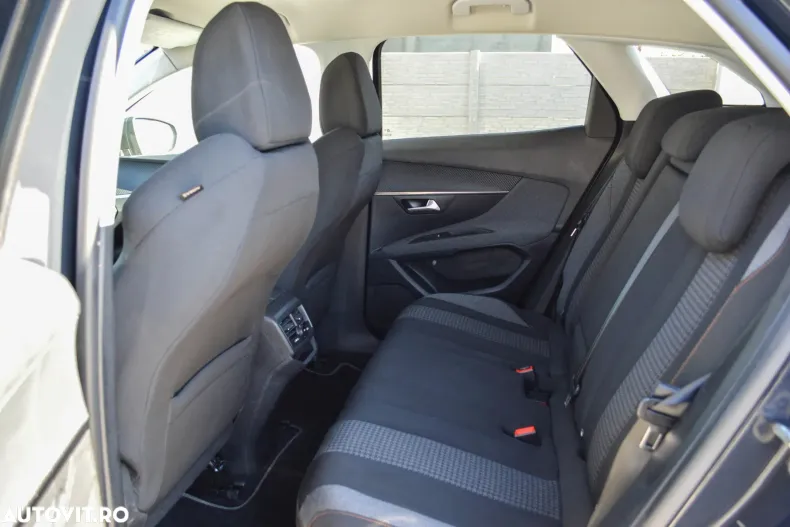 Peugeot 3008 din 2020 cu 147.048 km - oferta PEU144952 - foto 26