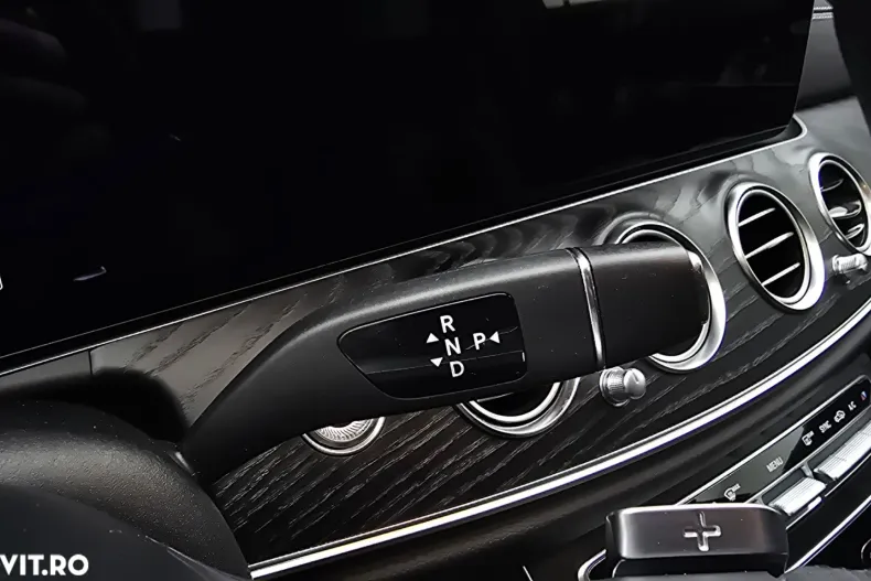 Mercedes-Benz E din 2021 cu 70.194 km - oferta MER144961 - foto 17