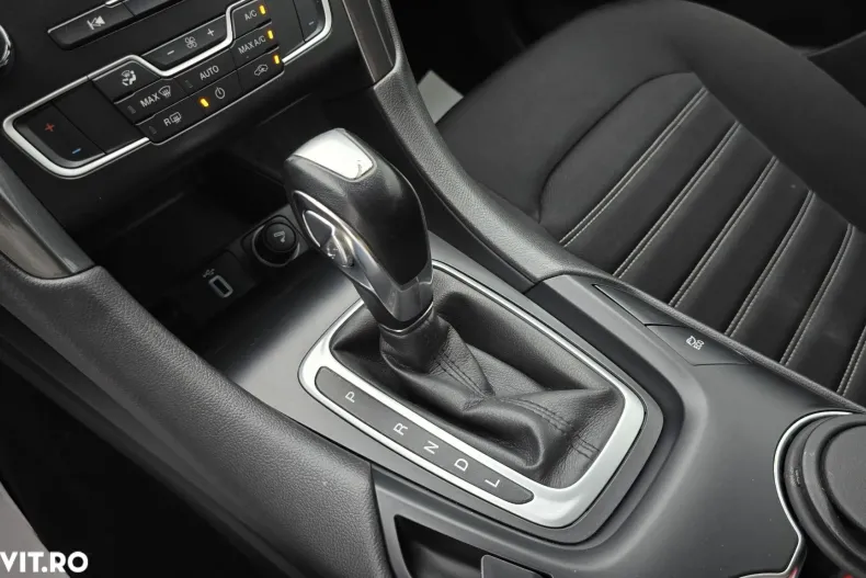 Ford Mondeo din 2020 cu 75.995 km - oferta FOR144973 - foto 17