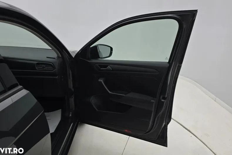 Volkswagen T-Roc din 2020 cu 121.240 km - oferta VOL144977 - foto 18