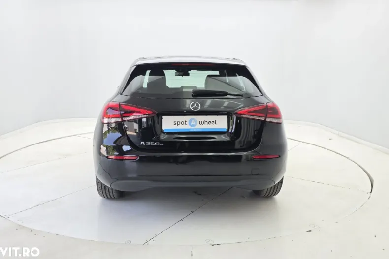 Mercedes-Benz A din 2020 cu 12.804 km - oferta MER144983 - foto 7