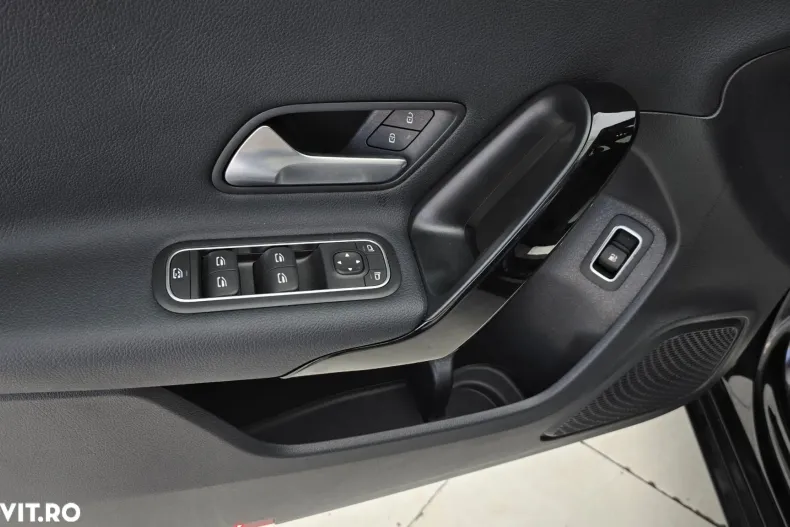 Mercedes-Benz A din 2020 cu 12.804 km - oferta MER144983 - foto 11