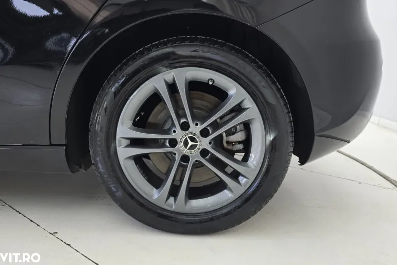 Mercedes-Benz A din 2020 cu 12.804 km - oferta MER144983 - foto 22