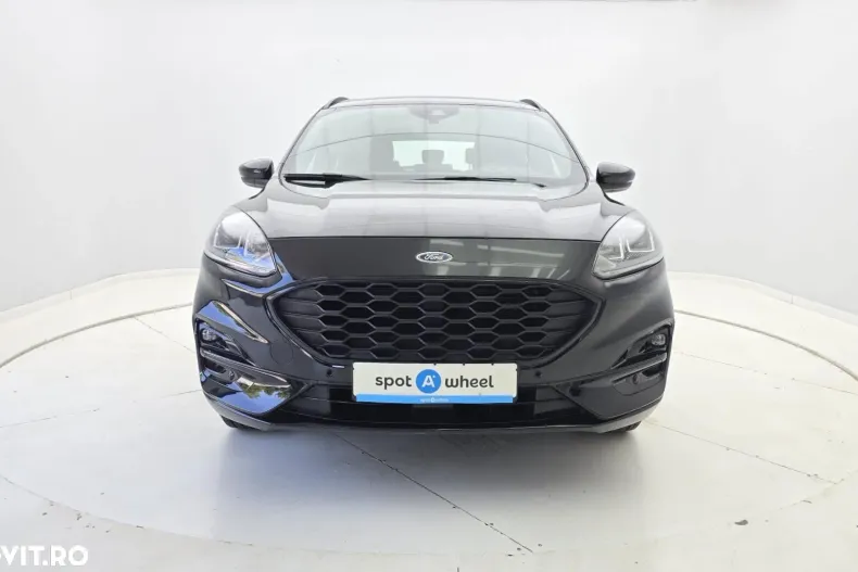 Ford Kuga din 2022 cu 72.427 km - oferta FOR144987 - foto 2