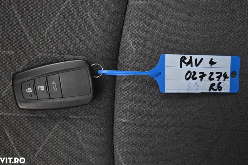 Toyota RAV4 din 2019 cu 87.462 km - oferta TOY144995 - foto 21