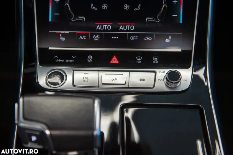 Audi Q8 din 2022 cu 60.236 km - oferta AUD145016 - foto 29