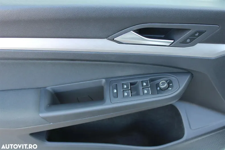 Volkswagen Golf din 2021 cu 146.679 km - oferta VOL145024 - foto 9