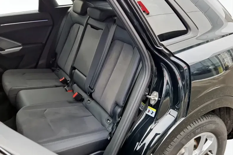 Audi Q3 din 2025 cu 5.232 km - oferta AUD145037 - foto 15