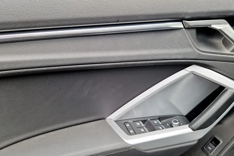 Audi Q3 din 2025 cu 5.232 km - oferta AUD145037 - foto 16