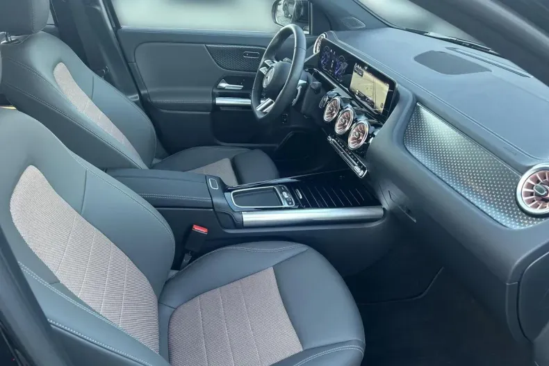 Mercedes-Benz EQA din 2025 cu 14.190 km - oferta MER145038 - foto 13