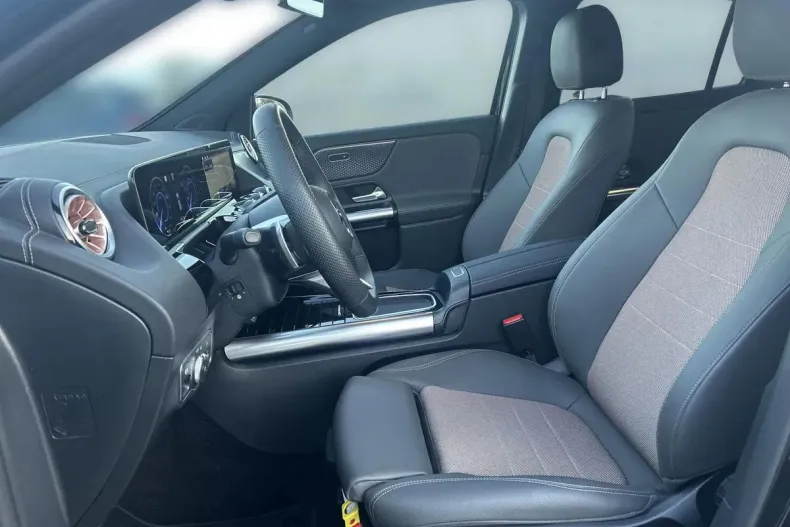 Mercedes-Benz EQA din 2025 cu 14.190 km - oferta MER145038 - foto 14