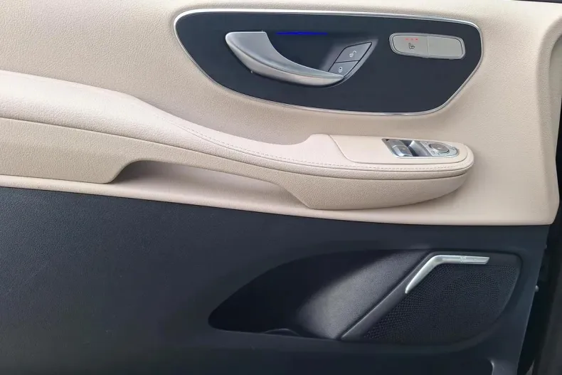 Mercedes-Benz V din 2025 cu 27.031 km - oferta MER145040 - foto 20