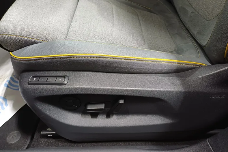 Skoda Kodiaq din 2024 cu 18.803 km - oferta SKO145043 - foto 8