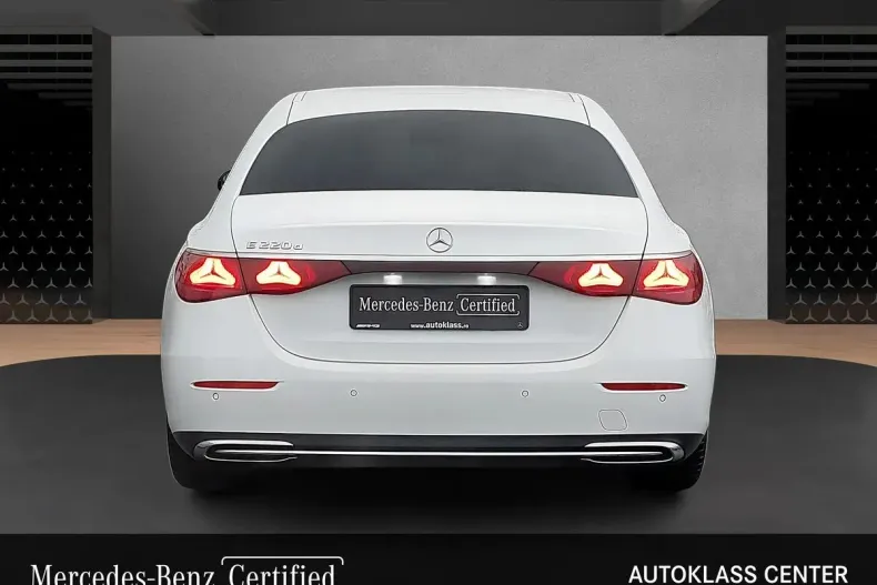 Mercedes-Benz E din 2024 cu 24.244 km - oferta MER145050 - foto 4