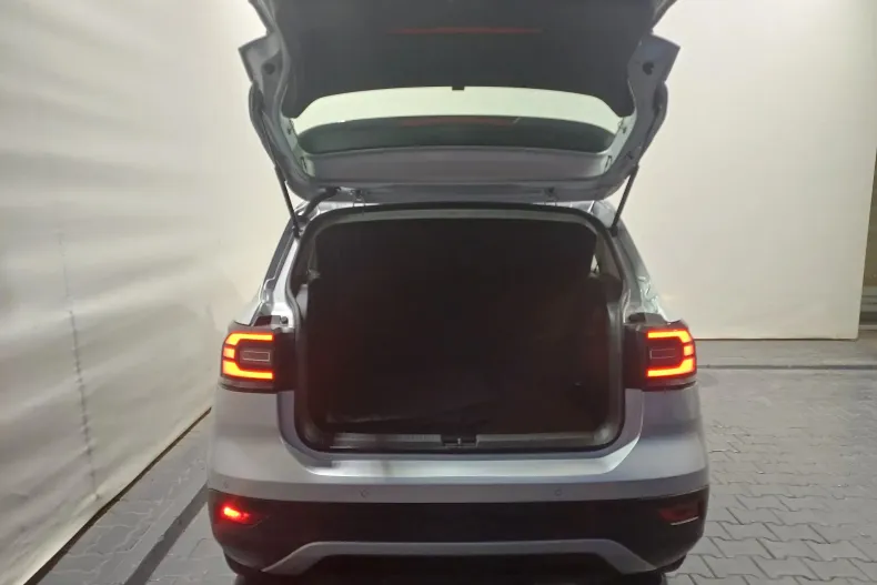 Volkswagen T-Cross din 2022 cu 78.168 km - oferta VOL145053 - foto 33