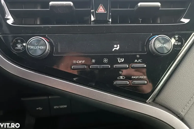 Toyota Camry din 2022 cu 125.468 km - oferta TOY145056 - foto 21