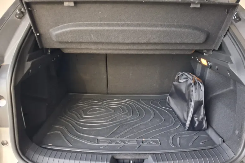 Dacia Duster din 2024 cu 4.678 km - oferta DAC145057 - foto 5