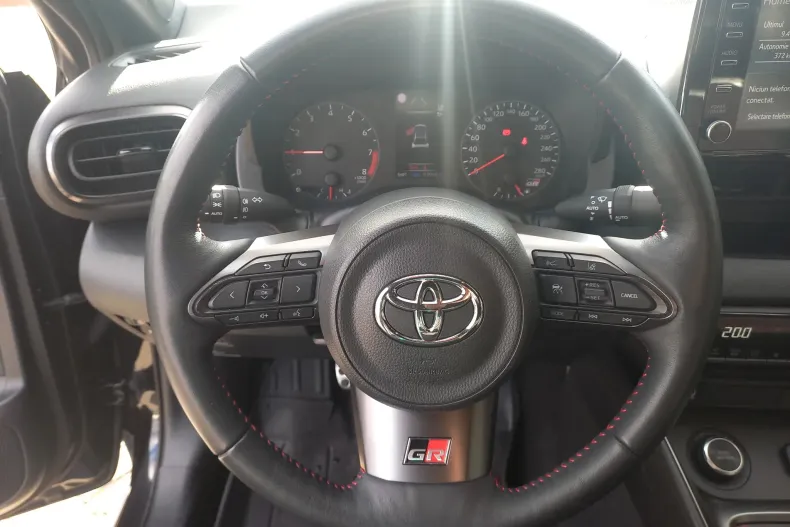 Toyota Yaris din 2020 cu 93.964 km - oferta TOY145061 - foto 17