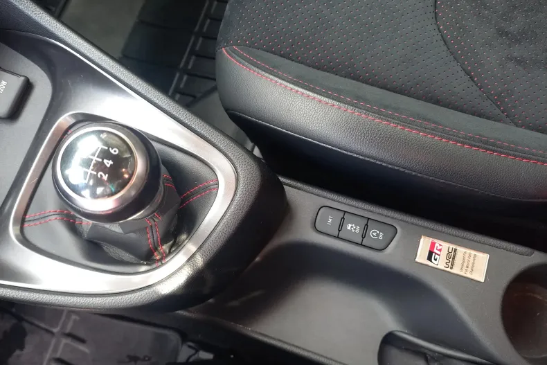 Toyota Yaris din 2020 cu 93.964 km - oferta TOY145061 - foto 22