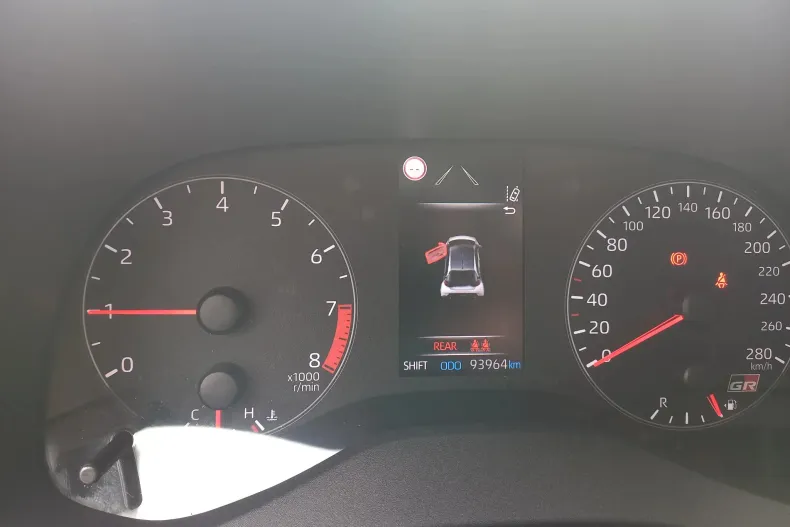 Toyota Yaris din 2020 cu 93.964 km - oferta TOY145061 - foto 34